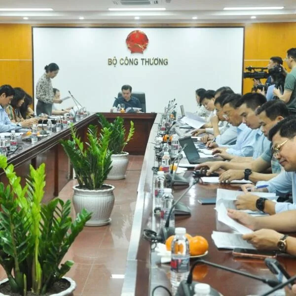 Thị trường thép xây dựng Quý I/2026: Tăng trưởng sản lượng trước áp lực gia tăng chi phí